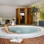 Logis Restaurant Au Site Normand Hotel