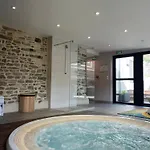 Hotel Logis Restaurant Au Site Normand