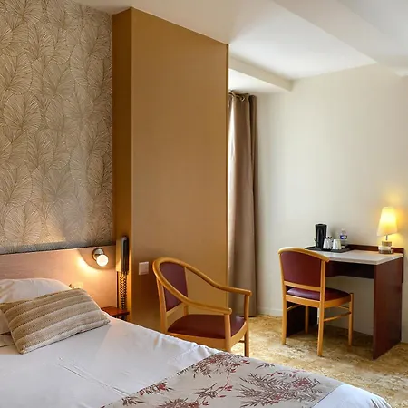 فندق Logis Restaurant Au Site Normand 3*