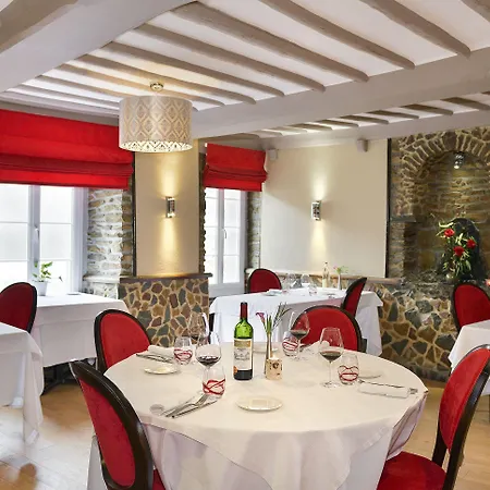 Logis Restaurant Au Site Normand فندق 3*