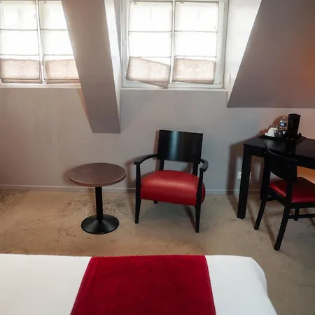 Logis Restaurant Au Site Normand 호텔 Clécy