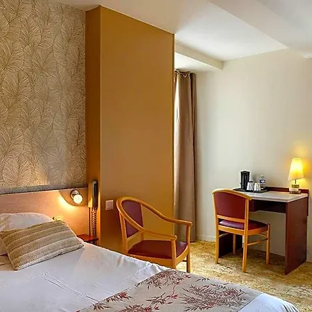 Logis Hotel Spa Restaurant Au Site Normand Clecy
