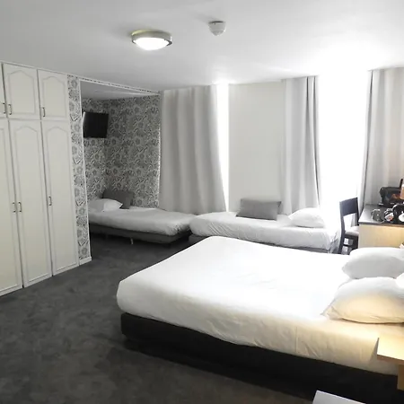 Logis Restaurant Au Site Normand Hotel 3*