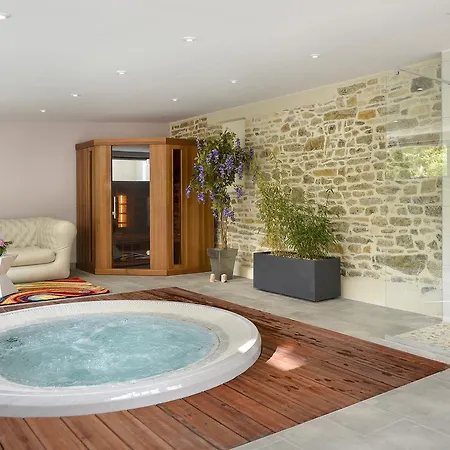 Hotel Logis Restaurant Au Site Normand