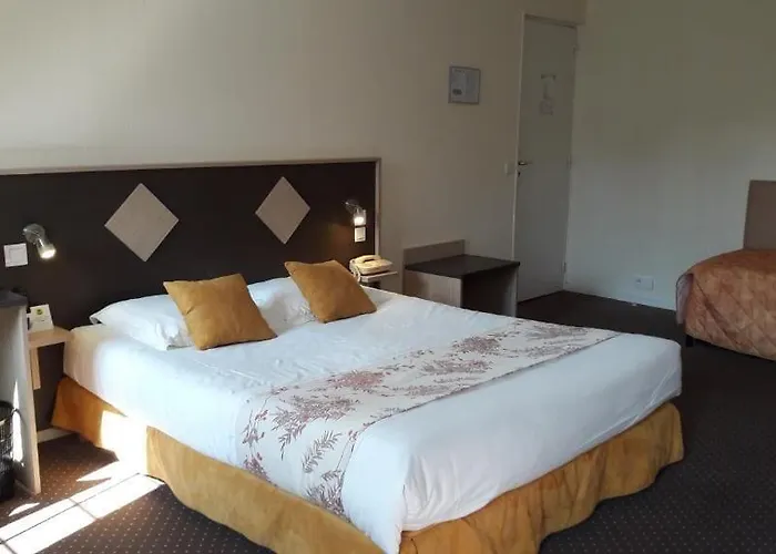 Logis Hotel Spa Restaurant Au Site Normand Hotel Clecy