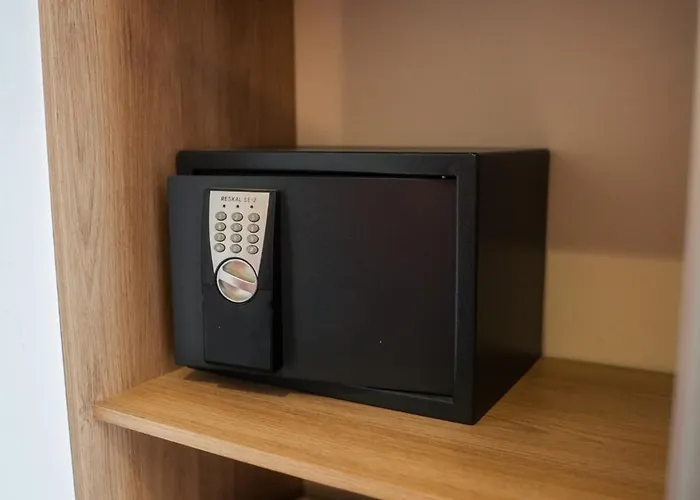 מלון Logis Restaurant Au Site Normand 3*