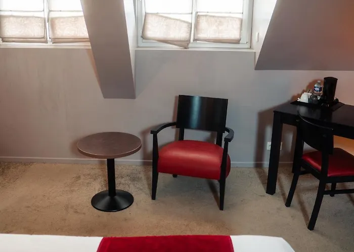 Logis Restaurant Au Site Normand מלון Clécy