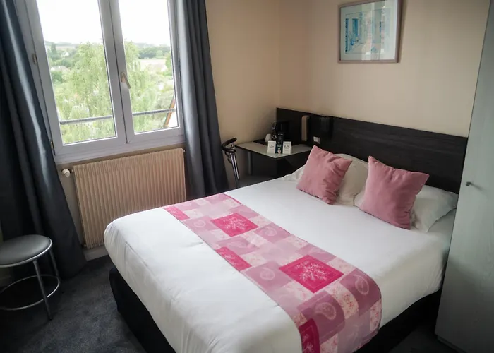 Logis Restaurant Au Site Normand מלון 3*