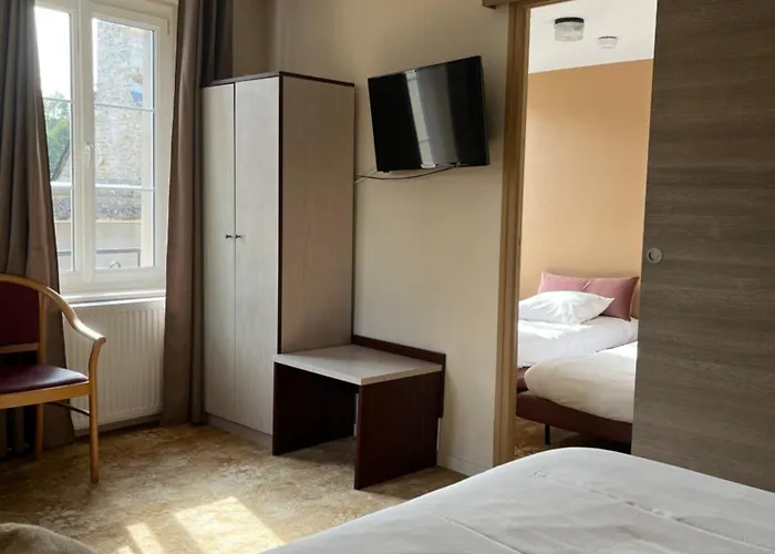 Logis Hotel Spa Restaurant Au Site Normand 3* Clecy