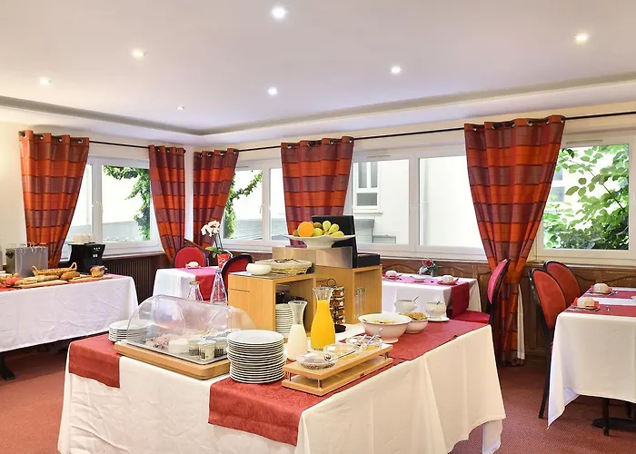 Hotel Logis Hotel Spa Restaurant Au Site Normand 3*